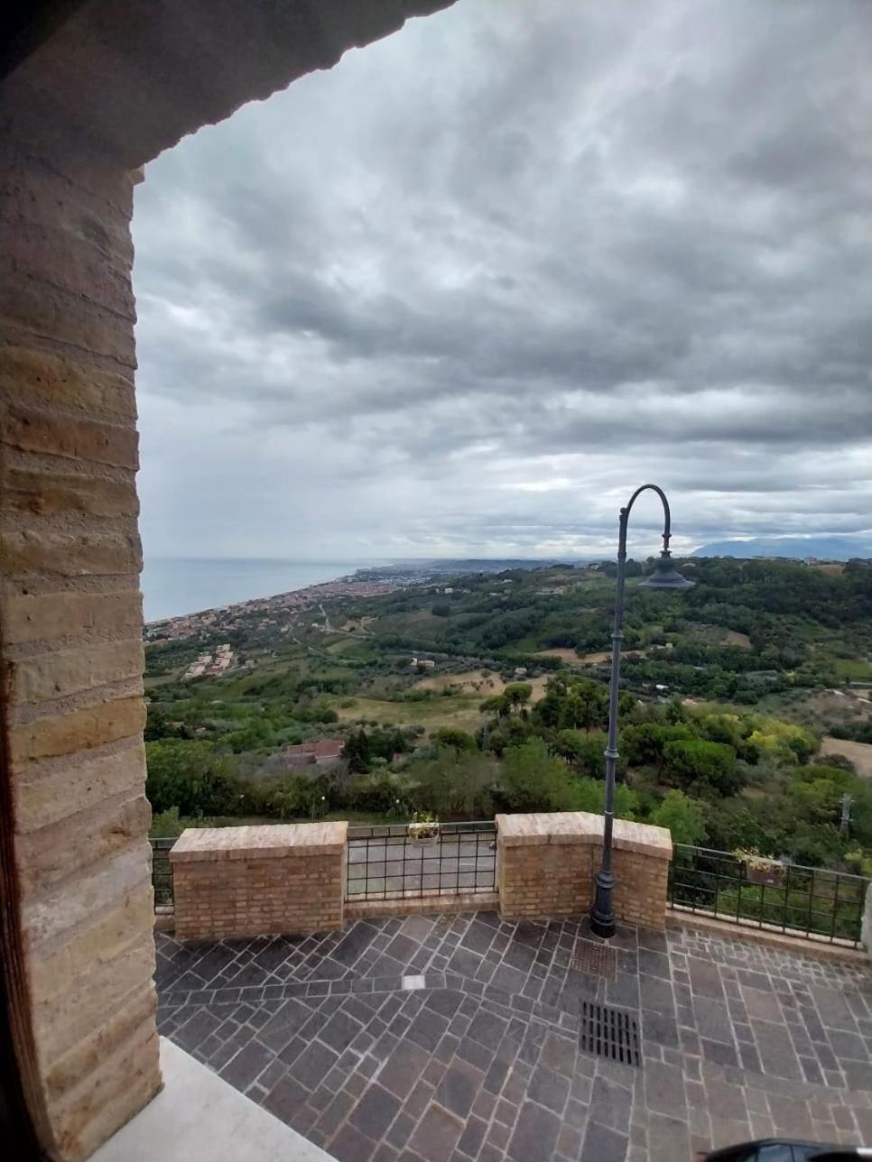 Anpemo Casa Vacanze Silvi Paese Buitenkant foto